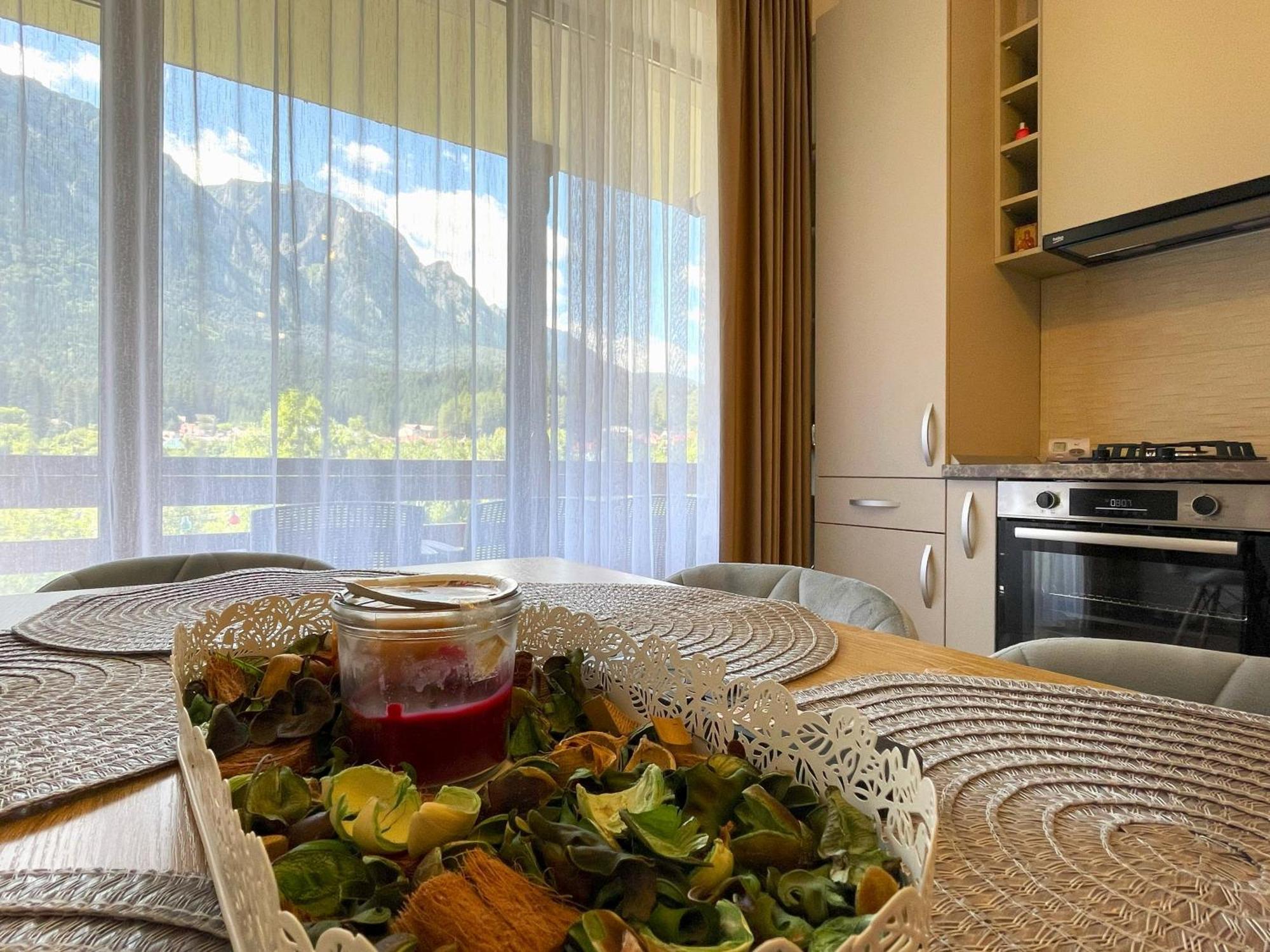 Alpine River Home With Peace And Mountain View Буштені Екстер'єр фото